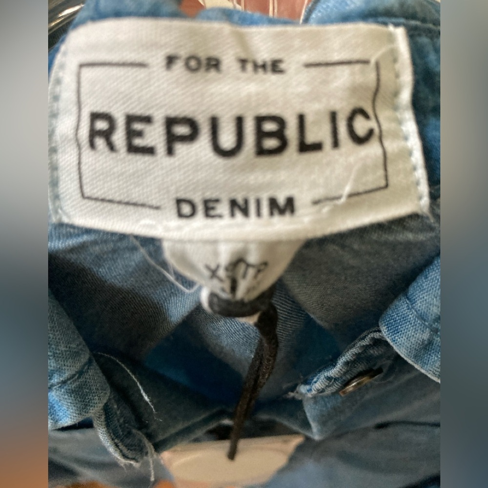 Denim Button Front Shirt Oversized XS - Picture 4 of 8